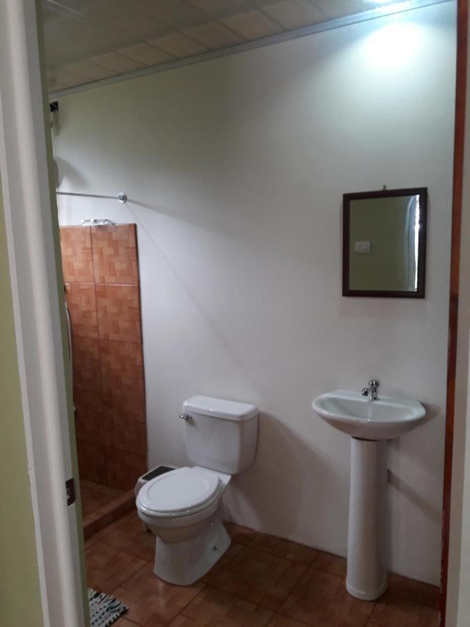 Hostal Y Cabinas Anita-And Rafting Tour! Siqurres Da Alegria Bagian luar foto